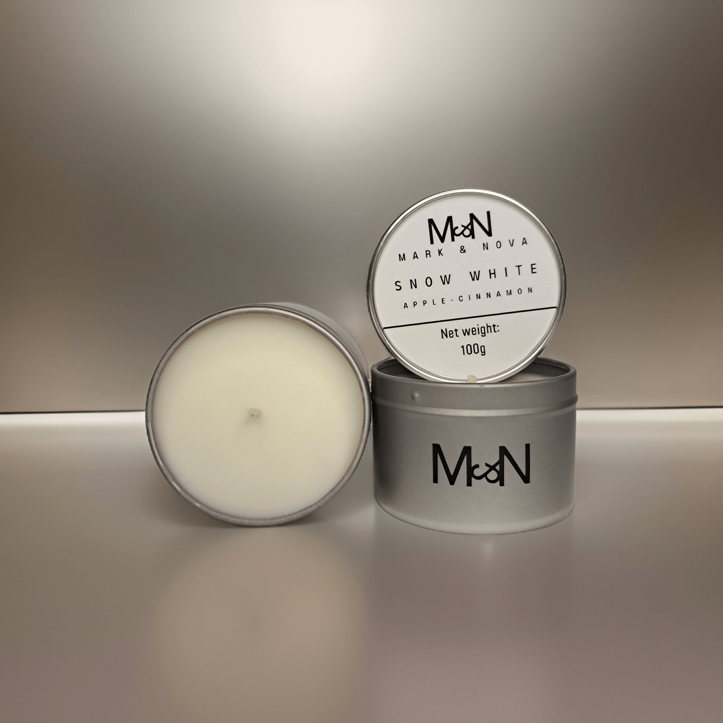 SNOW WHITE - Discover